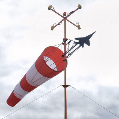 Указатель направления ветра WIND